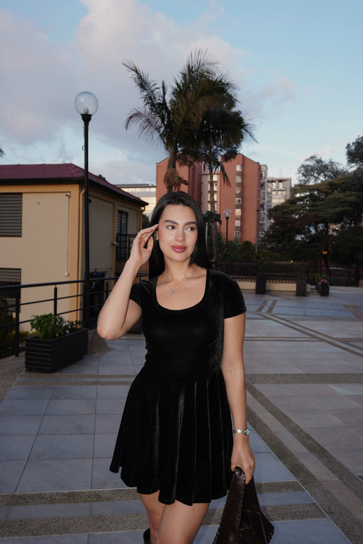 Vestido Velvet Cheli Negro