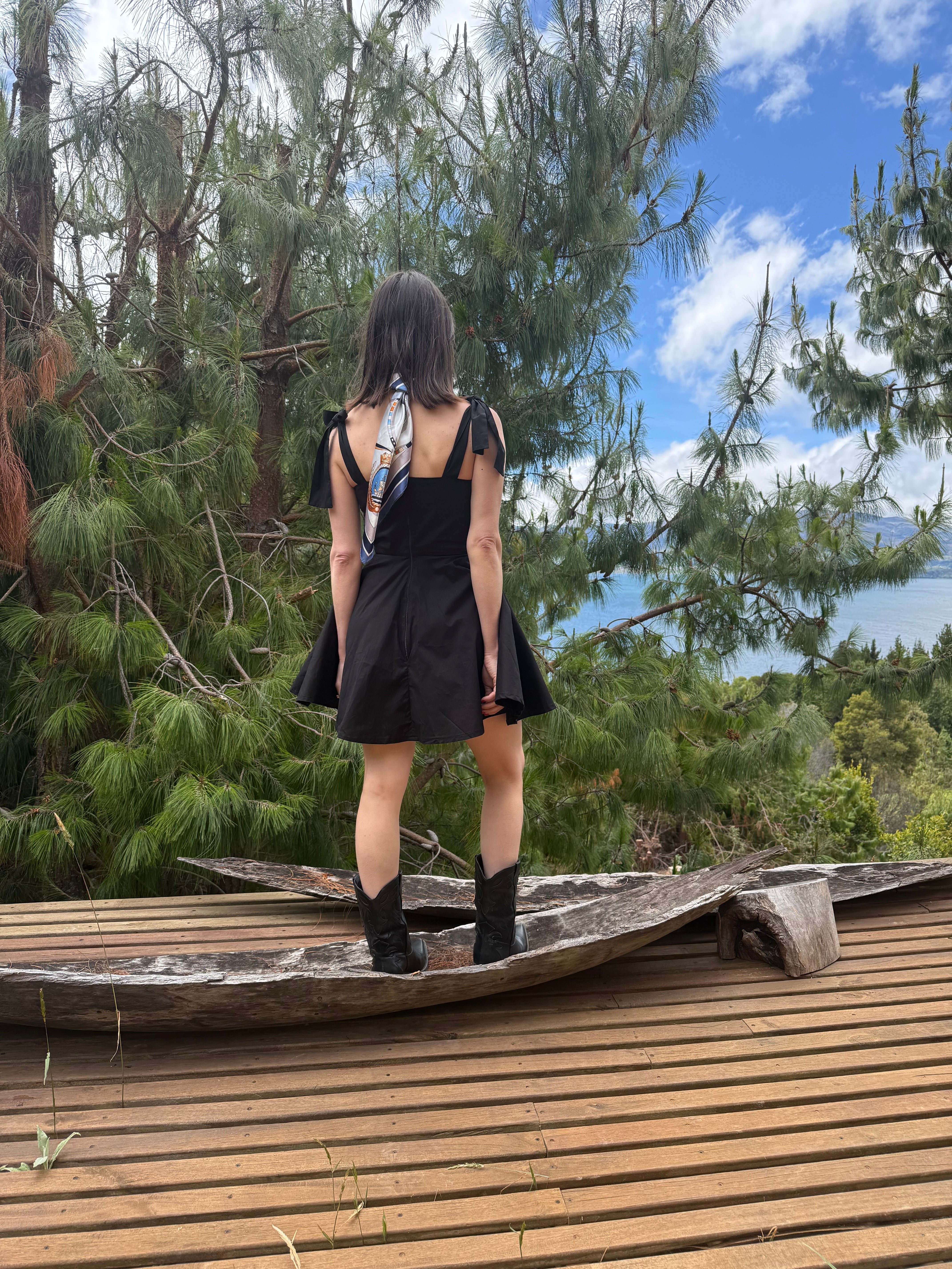 Vestido CORTO Veni Negro